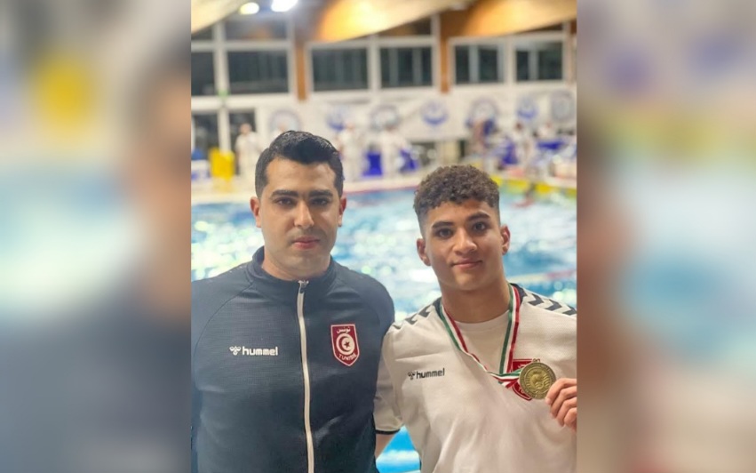 التونسي محمد أمين علوي يحرز الميدالية البرونزية في كأس العالم للسباحة بالزعانف